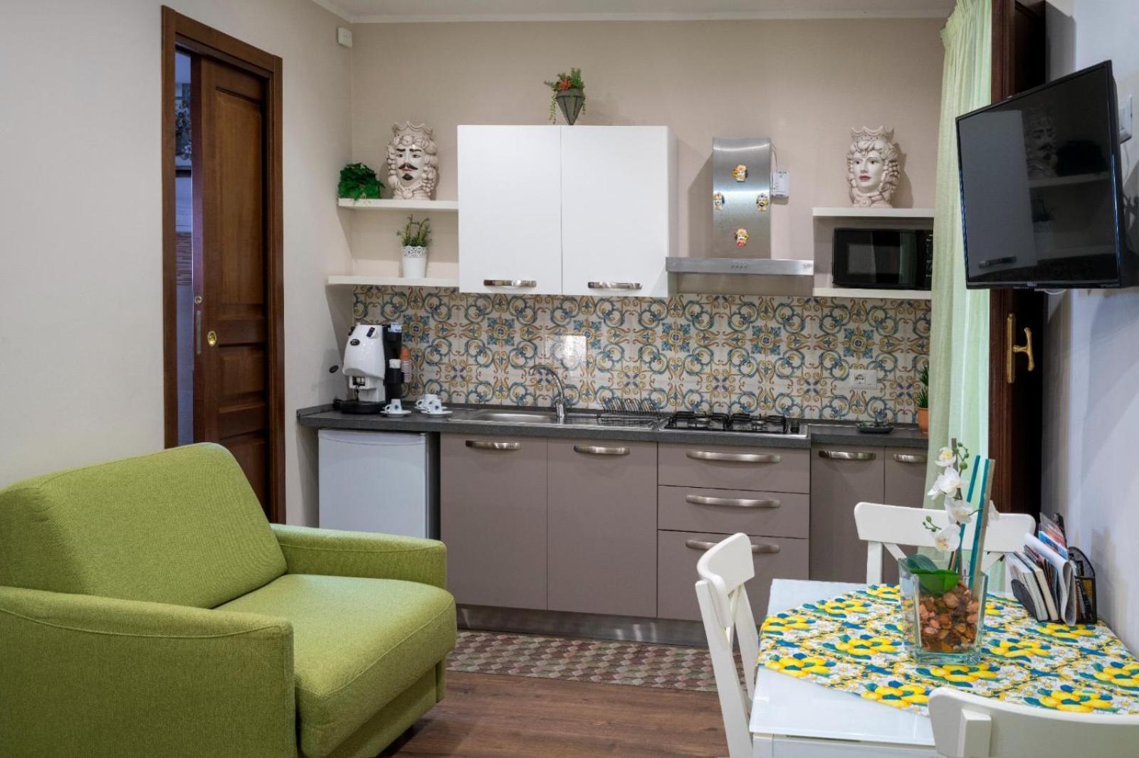 TaoZen Apartments Taormina Buitenkant foto