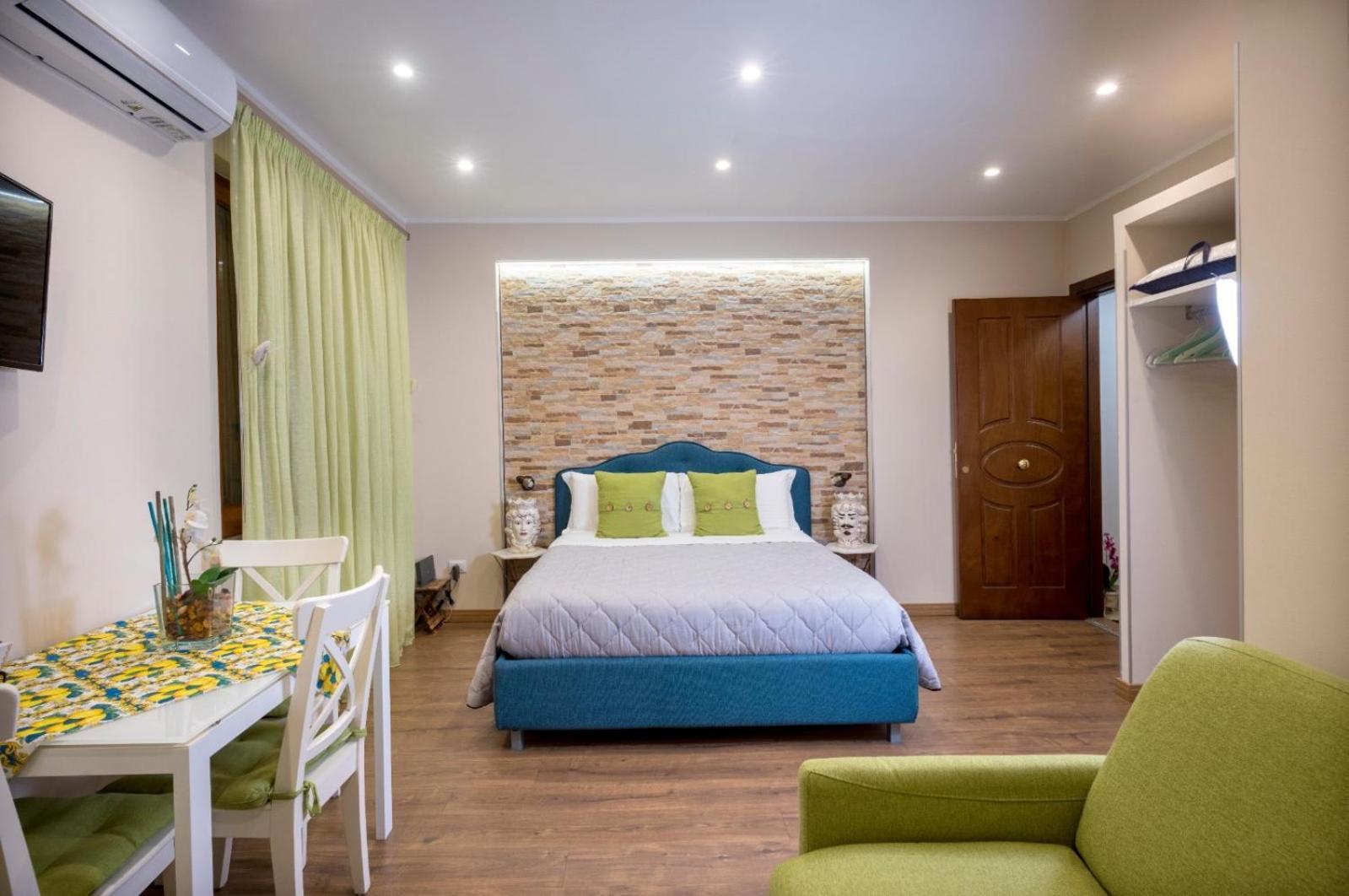 TaoZen Apartments Taormina Buitenkant foto